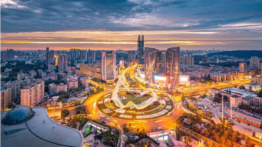 探秘武汉夜网：领略独特夜间风情，感受丰富虚拟世界